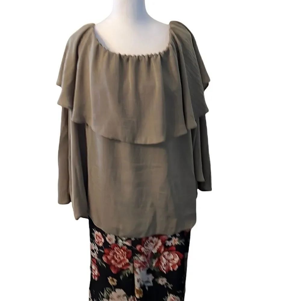 ASOS NWT olive green off shoulder blouse flowy 3/4 sleeves & ruffle around neck